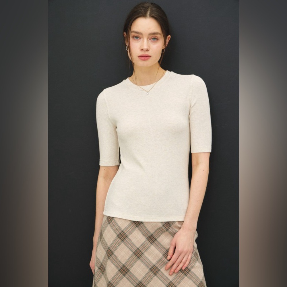 407B-CREAM. Modal Classic Ribbed Crewneck Top